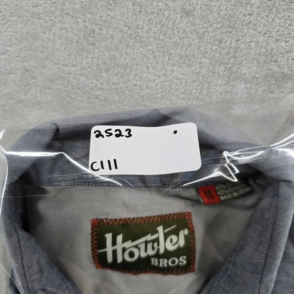 Howler Bros Button Up Shirt Mens Medium Blue Short Sleeve Pocket‎